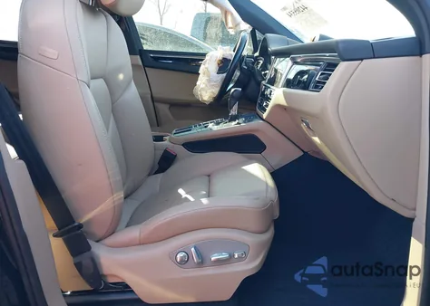 2021 Porsche Macan z USA, uszkodzony, nr VIN WP1AA2A54MLB00404